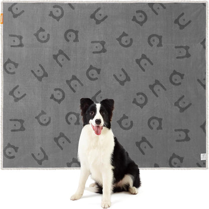 Feandrea - Waterproof Blanket for Dogs & Cats