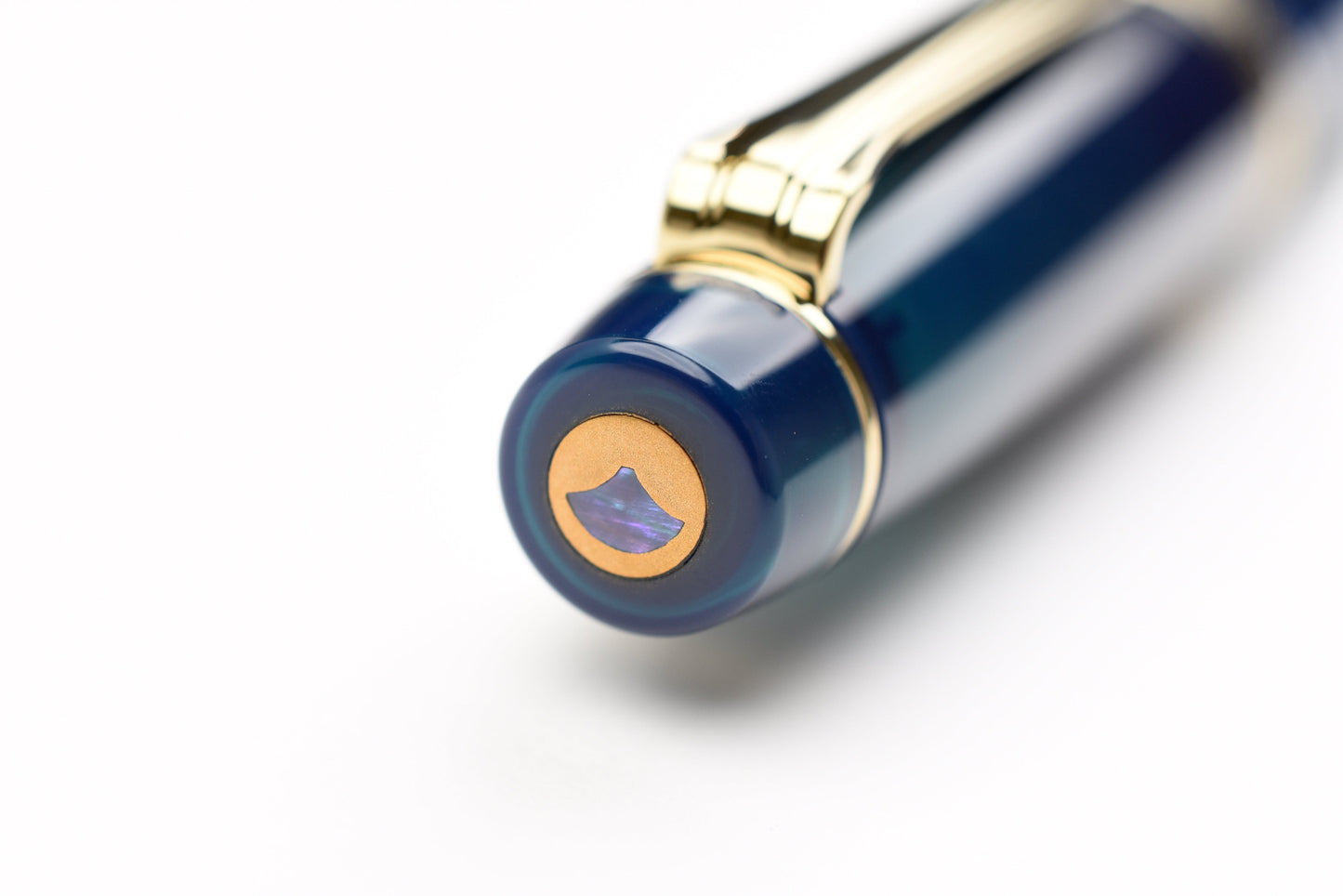 BUNGUBOX Original Oversized Fountain Pen - Fujiyama Blue