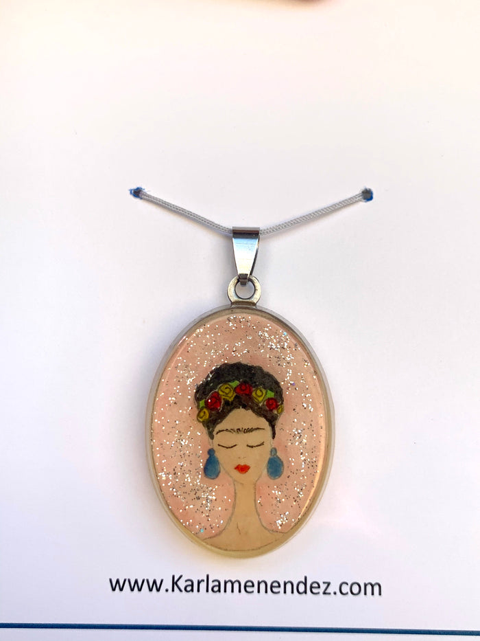 Circle Pink Frida