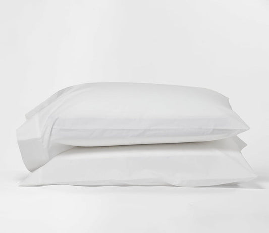 DreamFit 100% Egyptian Cotton Pillowcase Set of 2 by DreamFit in white