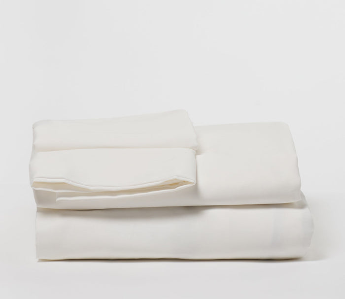 DreamFit Degree 3 Cotton Sheet Set, in white, silo