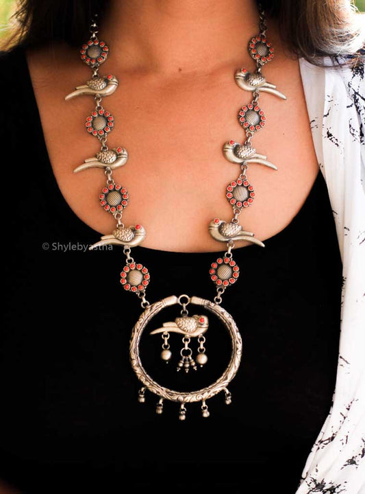 Dulari Mini Parrot Coral Necklace
