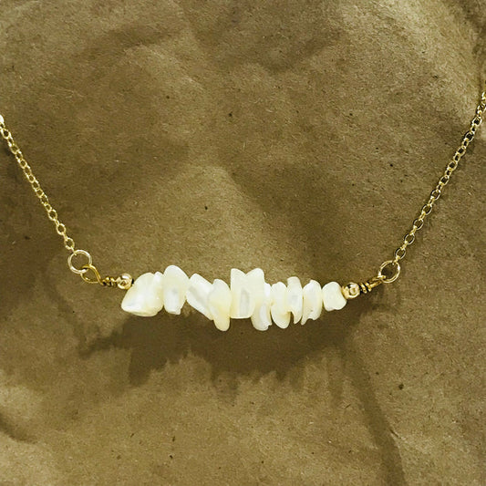 Madre Perla Stone Gold Necklace