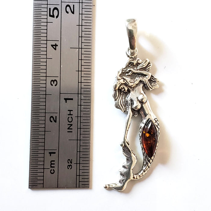 Mermaid necklace in silver and amber