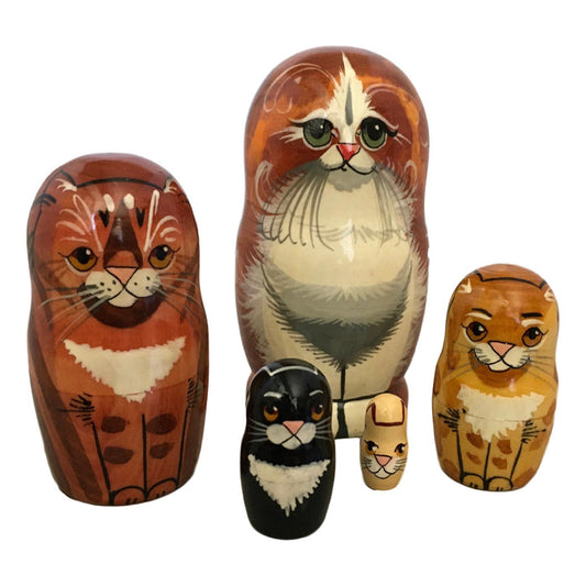 Red black cat nesting dolls