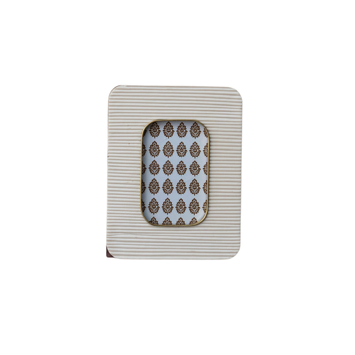 Resin Ribbed Photo Frame with Brass Inlay