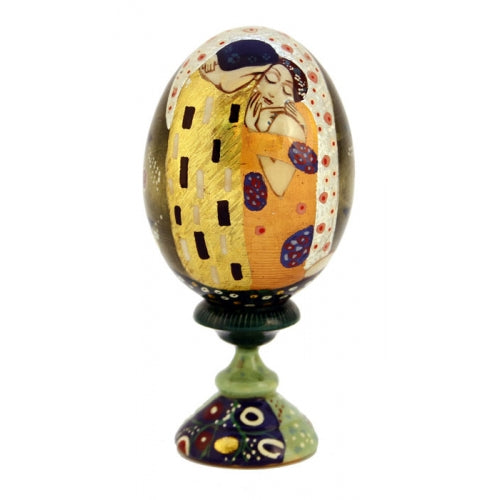 The Kiss Wooden Egg