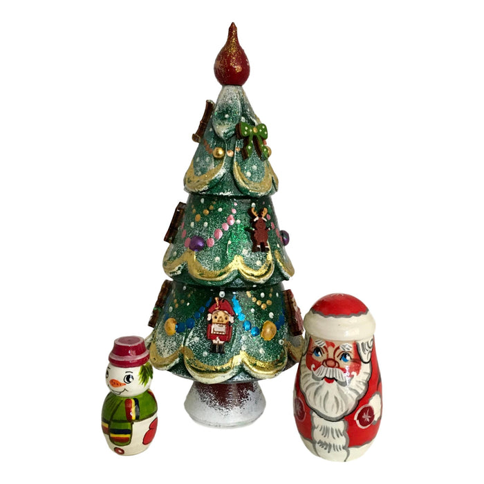Christmas tree nesting dolls